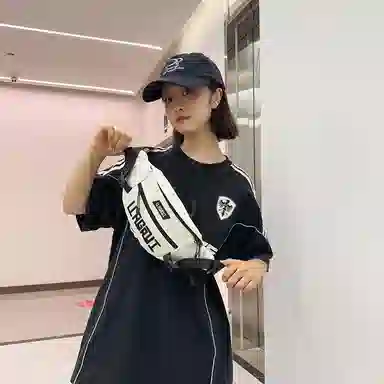 帕克熊 游玩大容量手机包时尚休闲潮 尼龙 单肩斜挎胸包 男女同款情侣款 多色