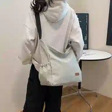 帕克熊 纯色简约百搭二次元时尚流行大学生包通勤上课 尼龙 腋下包手提斜挎包 常规 男女同款情侣款 橘色/白色/黑色/浅绿色