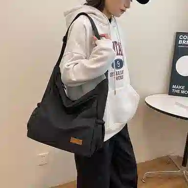 帕克熊 纯色简约百搭二次元时尚流行大学生包通勤上课 尼龙 腋下包手提斜挎包 常规 男女同款情侣款 橘色/白色/黑色/浅绿色