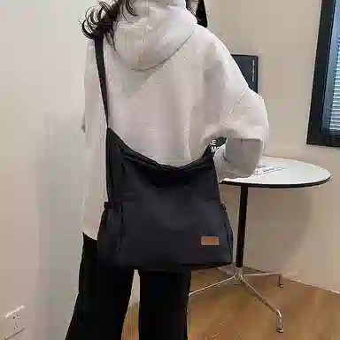 帕克熊 纯色简约百搭二次元时尚流行大学生包通勤上课 尼龙 腋下包手提斜挎包 常规 男女同款情侣款 橘色/白色/黑色/浅绿色