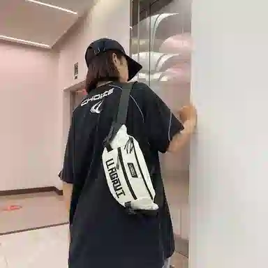 帕克熊 游玩大容量手机包时尚休闲潮 尼龙 单肩斜挎胸包 男女同款情侣款 多色