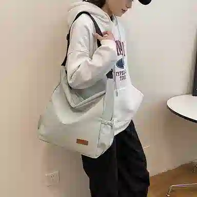 帕克熊 纯色简约百搭二次元时尚流行大学生包通勤上课 尼龙 腋下包手提斜挎包 常规 男女同款情侣款 橘色/白色/黑色/浅绿色