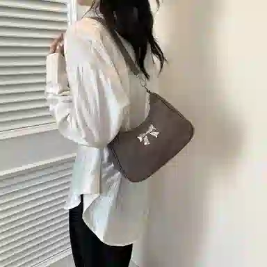MingLu Shoulder Bag
