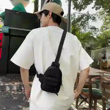 帕克熊 潮流个性时尚简约百搭 尼龙 胸包 男女同款情侣款 多色