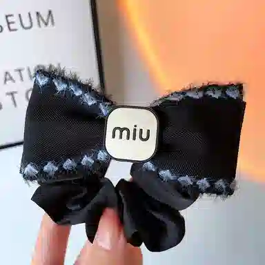ZWU MIU