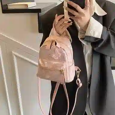 WORM'S HOME Backpack