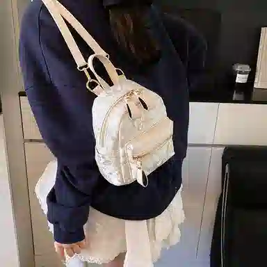 WORM'S HOME Backpack