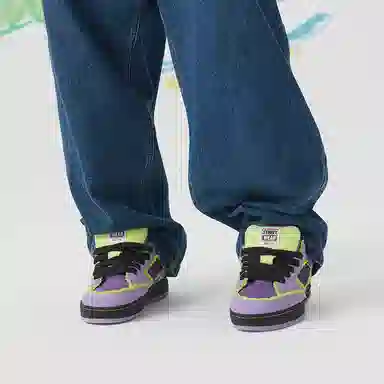 Crosswave x Vision Street Wear Savvy