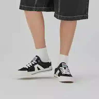 Vision Street Wear V76