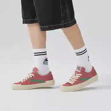 oddCIRKUS x Vision Street Wear Astley Pro