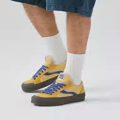 oddCIRKUS x Vision Street Wear Astley Pro