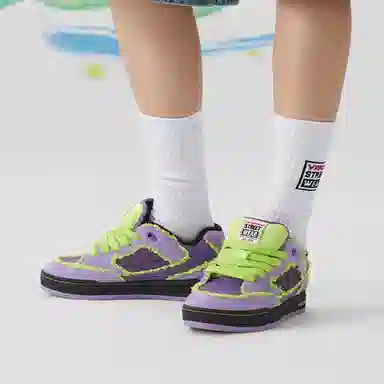 Crosswave x Vision Street Wear Savvy