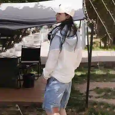 Jeep SS25 logoUPF50+