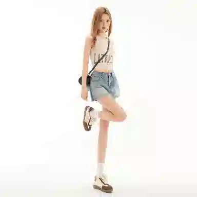 么宁 舒适气质纯色牛仔短裤 女款