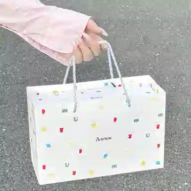 AOMN -