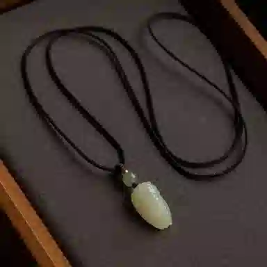 全年红 一鸣惊人知了吊坠金榜题名玉坠玉蝉挂件#好运 玉髓 项链 女款