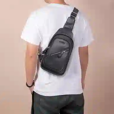 老人头 休闲复古简约质感日常通勤时尚百搭 牛皮 单肩包斜挎包胸包 常规 男款 黑色