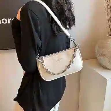 Iman Shoulder Bag