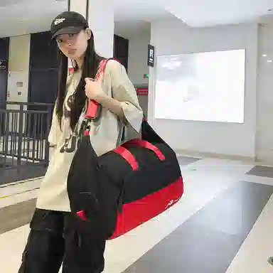伊曼家 街头潮流简约时尚高级质感小众多巴胺轻便百搭 尼龙 单肩包 女款 粉色/红色/黑色/绿色/灰色
