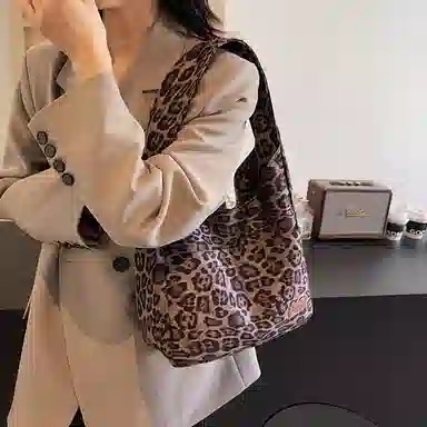 伊曼家 豹纹包时尚小众大容量通勤托特包 皮绒 单肩包 女款 棕色/咖啡色