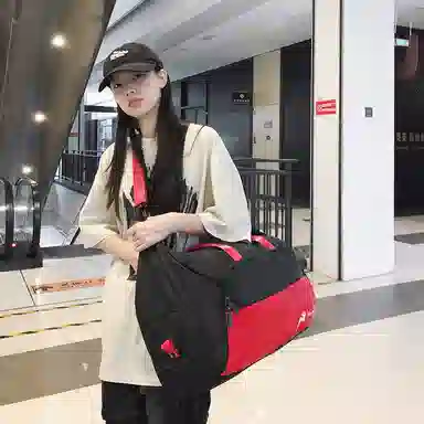 伊曼家 街头潮流简约时尚高级质感小众多巴胺轻便百搭 尼龙 单肩包 女款 粉色/红色/黑色/绿色/灰色