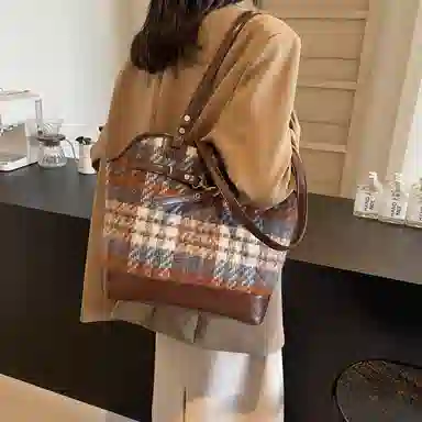 伊曼家 秋冬季休闲通勤 布 单肩包 女款 蓝格/绿格/深蓝格