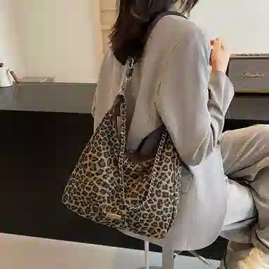 伊曼家 高级感时尚百搭链条通勤 帆布 单肩包 大号 女款 咖啡色/黑色