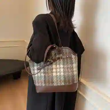 伊曼家 秋冬季休闲通勤 布 单肩包 女款 蓝格/绿格/深蓝格