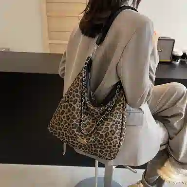 伊曼家 高级感时尚百搭链条通勤 帆布 单肩包 大号 女款 咖啡色/黑色