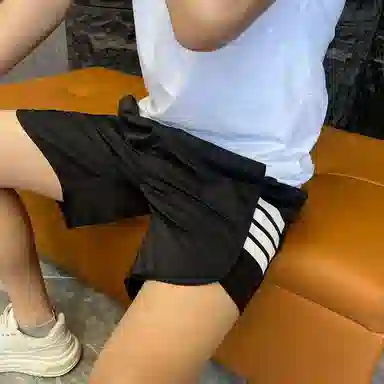 YICHEN