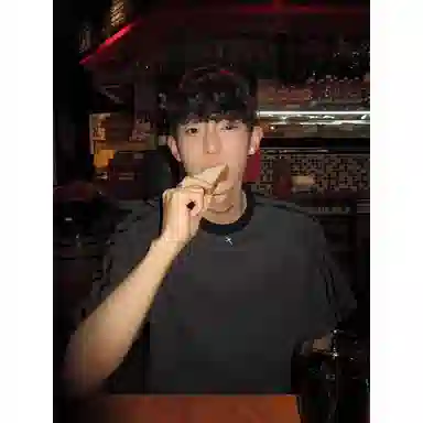 YICHEN T