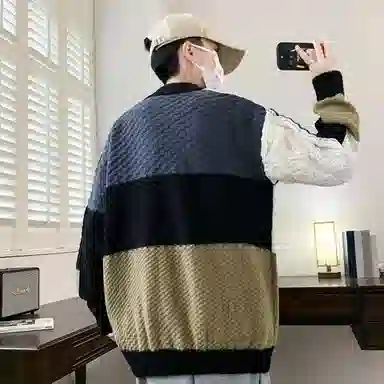 Blank Town Clean Fit Sweater