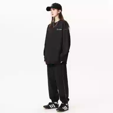 【大码可穿270斤】空白町 高街简约宽松百搭情侣款时尚纯色圆领套头字母印花卫衣束脚长裤子通勤学院休闲运动套装 男女同款 两件套