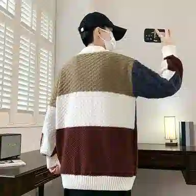 Blank Town Clean Fit Sweater