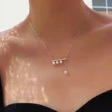 S925