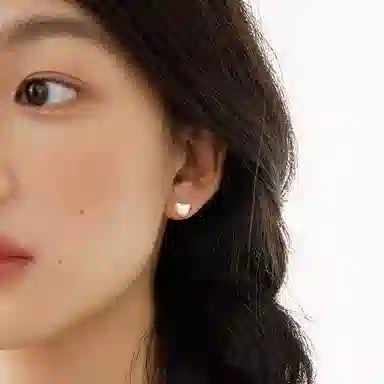 S925