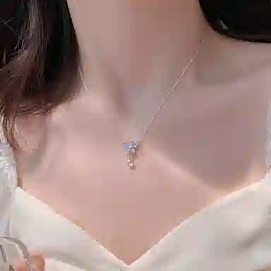 S925
