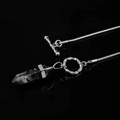 奥斯坦汀 六岩柱 轻奢高级感 钛钢 吊坠 男款