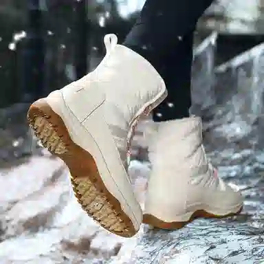 谊嘉宝 保暖防滑 舒适时尚 短筒 雪地靴 女款