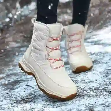 谊嘉宝 保暖防滑 舒适时尚 短筒 雪地靴 女款
