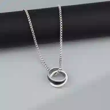素 嘻哈说唱个性小众百搭装饰卫衣毛衣链字母双环吊坠饰品 钛钢 项链 男女同款情侣款