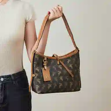 15 MINS Tote
