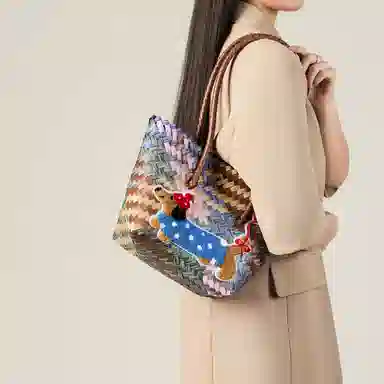 15 MINS PVC Tote