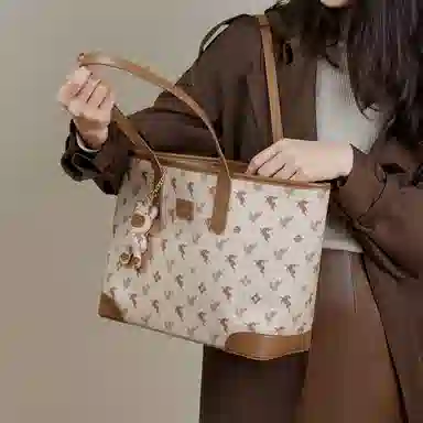 15 MINS pvc Tote