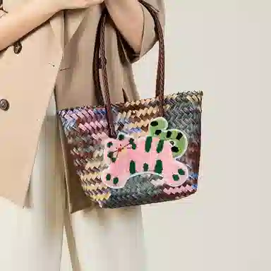 15 MINS PVC Tote