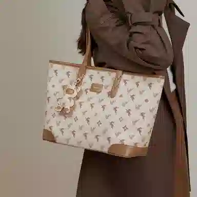 15 MINS pvc Tote