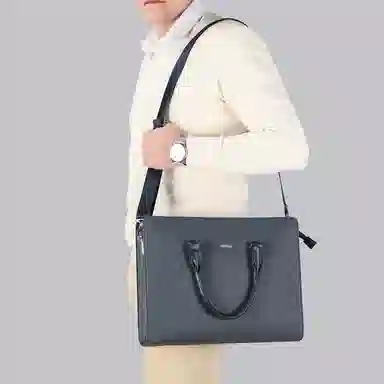 LOUIS ROYALN PVC