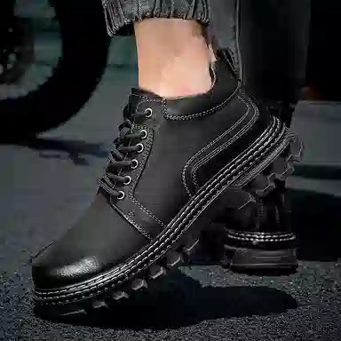 二层牛皮 软底防滑时尚百搭耐用之选 马丁靴 男款