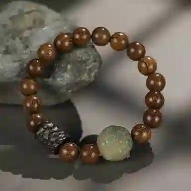 金瑞邦 小众 显白 轻奢高档 气质 文玩文艺 复古 新中式国潮 平步青云 精准桃花 檀木 木作手串 男女同款情侣款