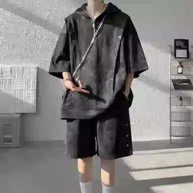 ADOONGA T